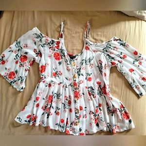 Torrid size 0 Almost New